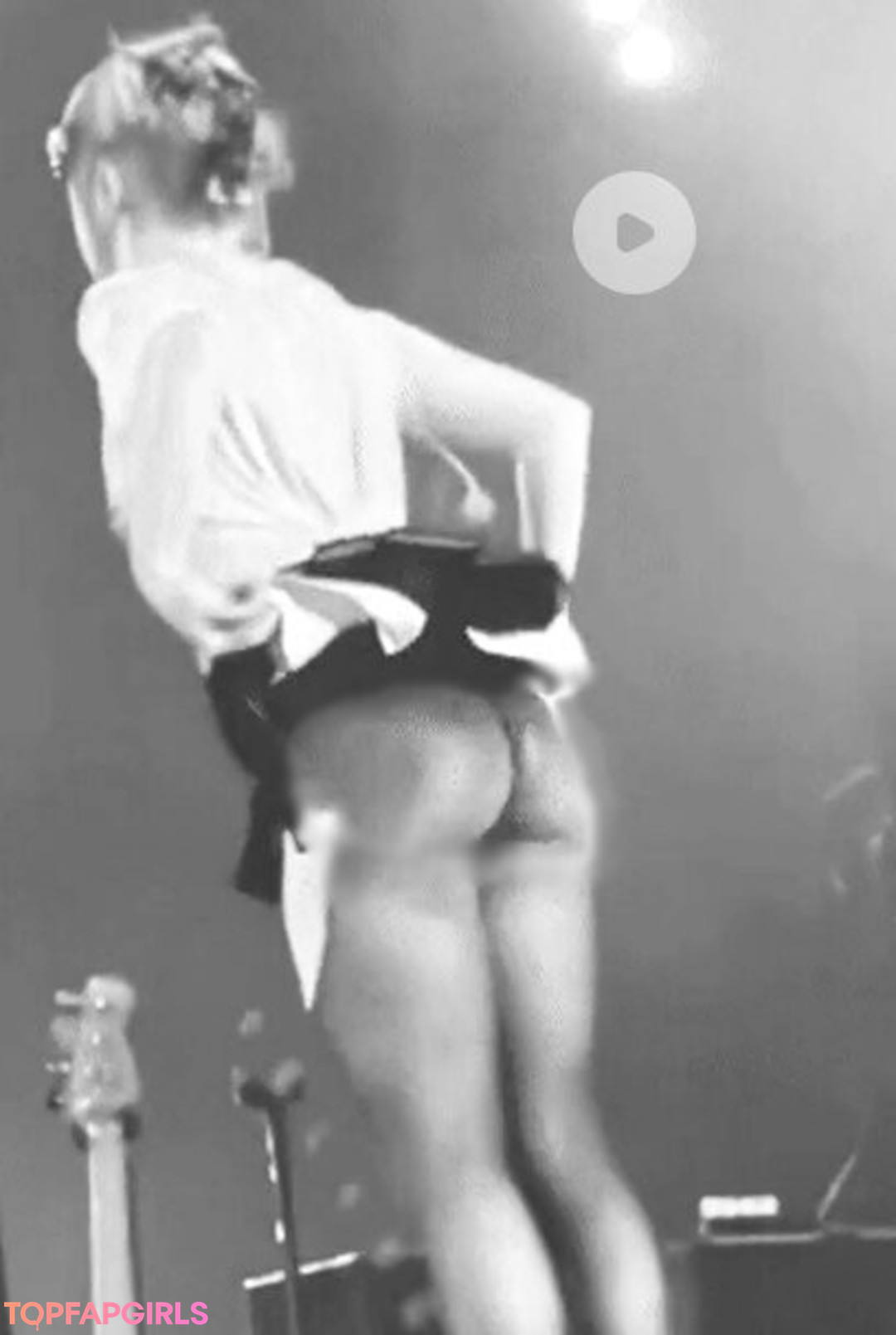 centerfold onlyfans free naked image