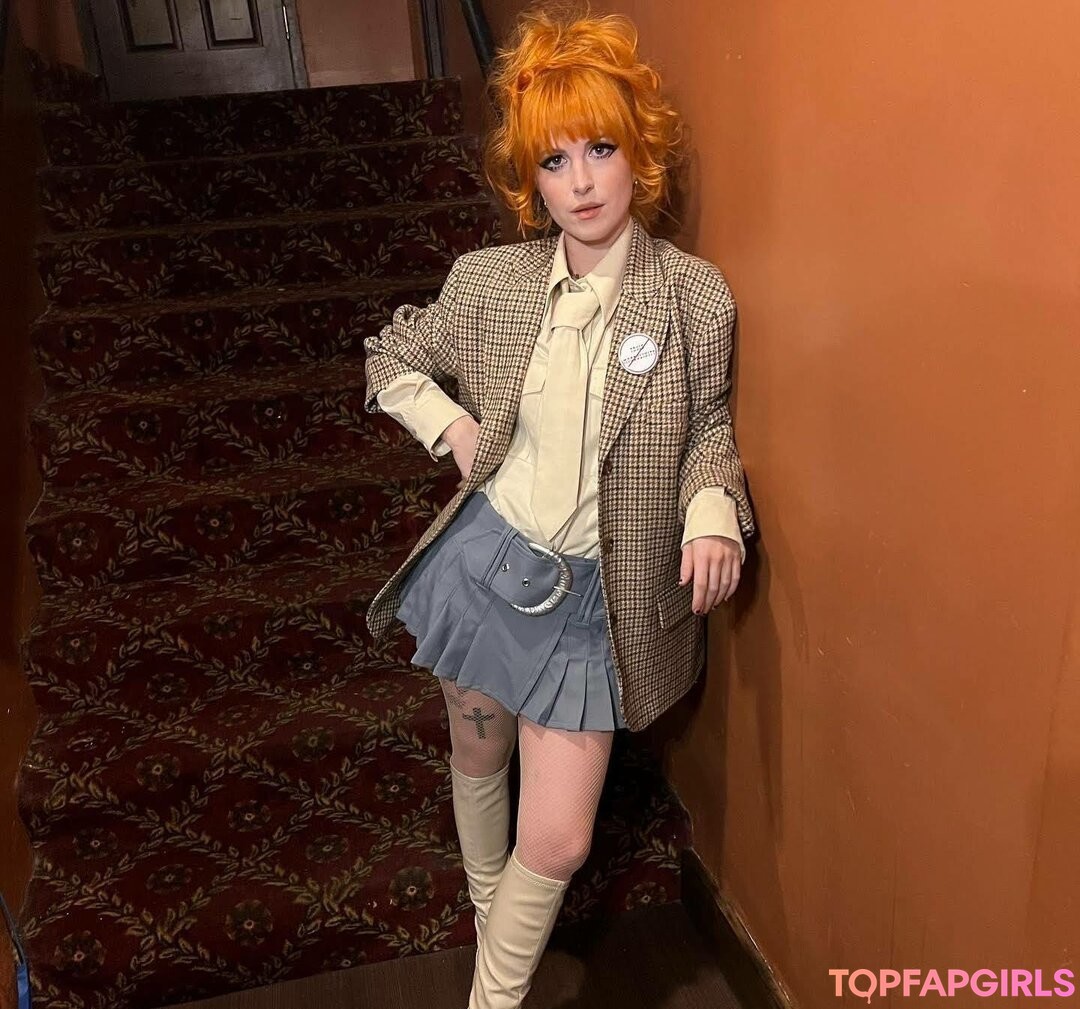 lesbian squirt onlyfans xxx img