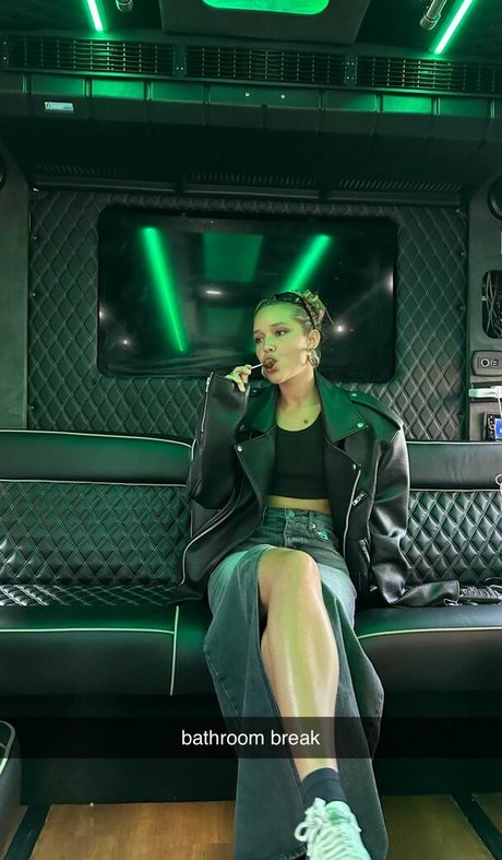 Olivia Ponton exclusive star archive