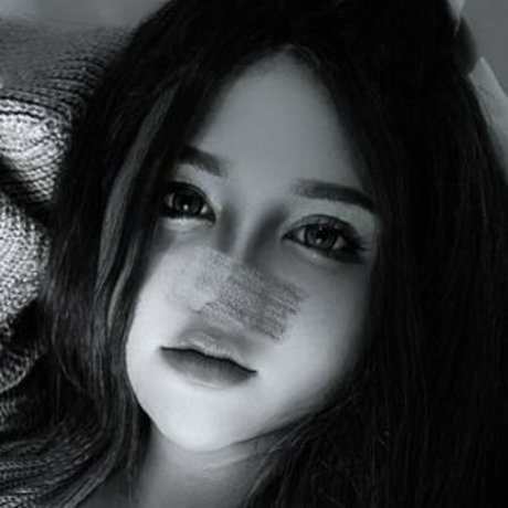 Charlotte LinLin star free images