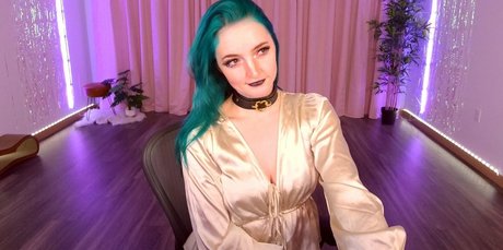 Littlesiha pornstar top img