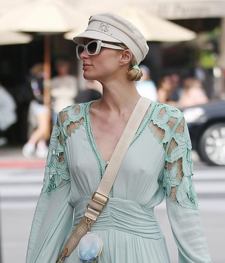 Paris Hilton pornstar best img