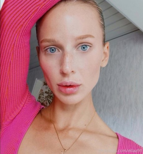 Ellaa91 hot pornstar pictures