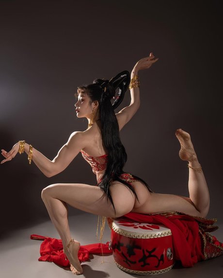 Yuan Herong pretty pornstar photos