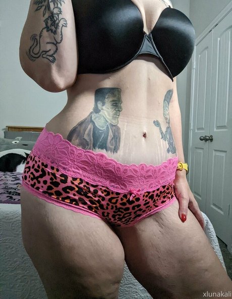 xlunakali pornstar high quality pic