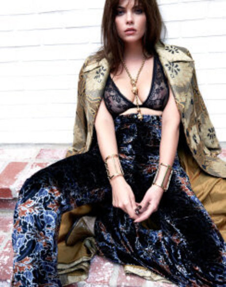 Ashley Benson free actress gallery