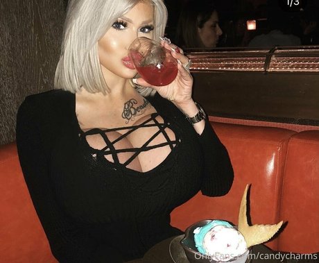 spreading onlyfans art porn image