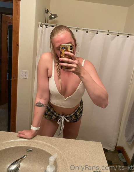 its kt high quality pornstar images