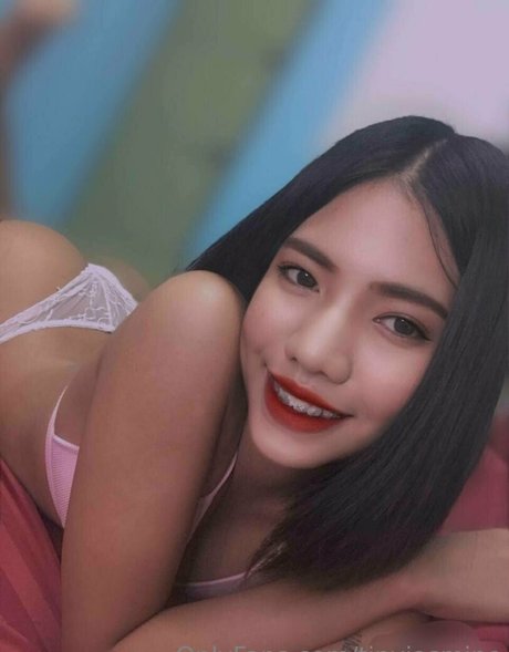 tinyjasmine sexy star photos