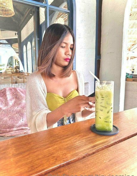 tinyjasmine nude actress pics