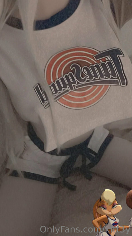 kltt3y sexy model gallery