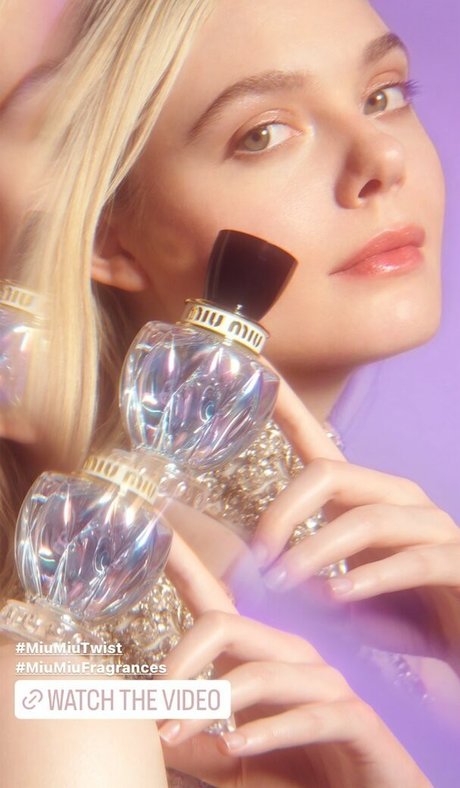 Elle Fanning sexy actress galleries