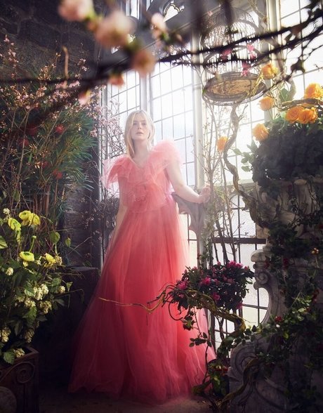 Elle Fanning beautiful pornstar pic