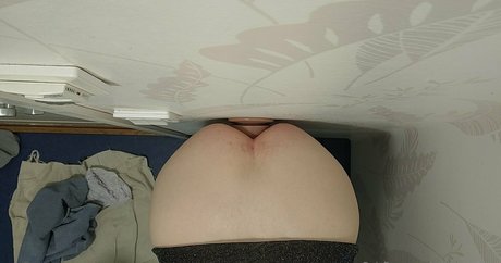 erikkalovefree model nude picture