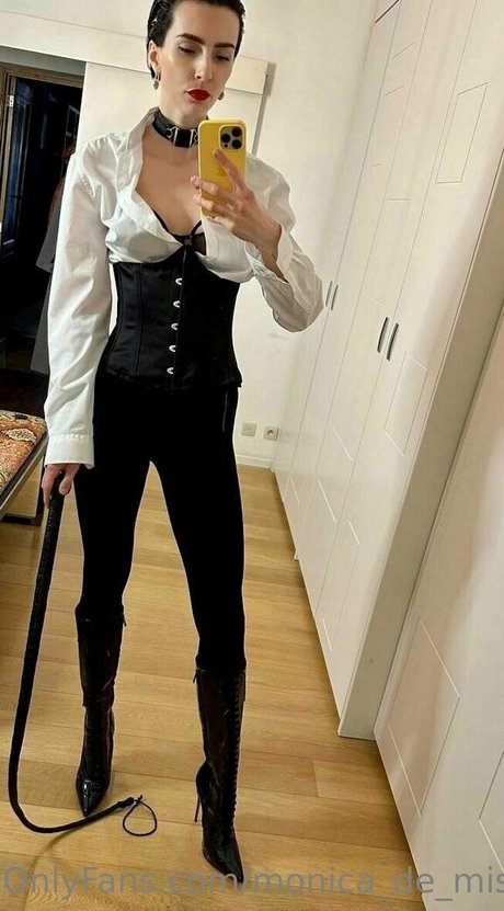 monica de mistress pornstar erotic galleries