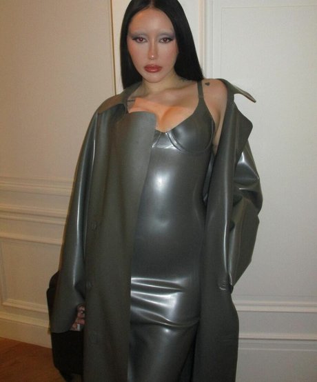 Noah Cyrus thumbnail