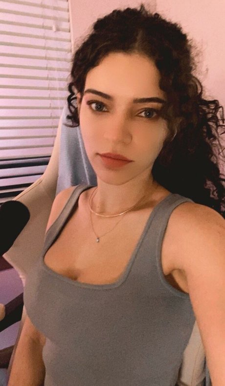 Brittany Venti star pic