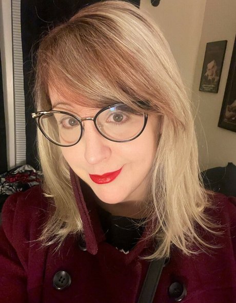 PushingUpRoses pornstar top images