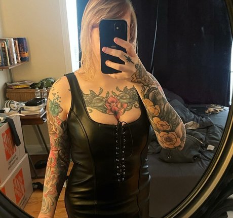 PushingUpRoses perfect pornstar images