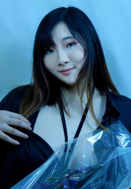 Ai Melody27 star naked images