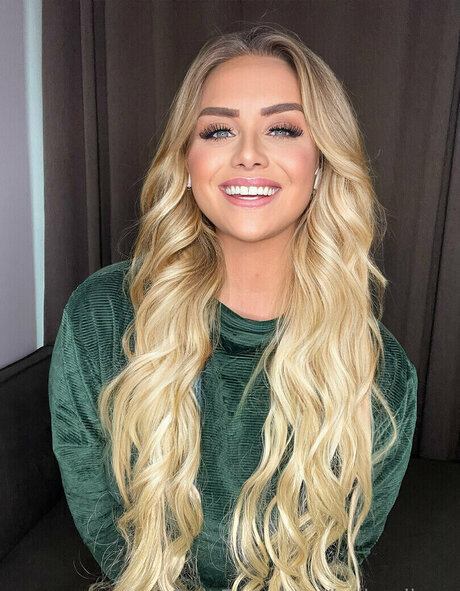 kellymilana model pretty photo