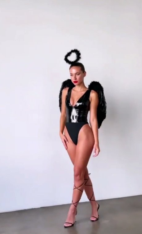 Brit Manuela nudes star images