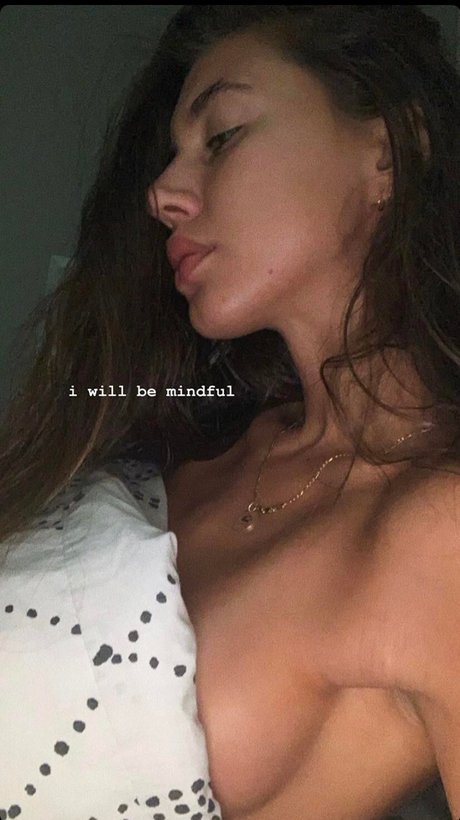 Brit Manuela star porn galleries