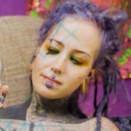 Anuskatzz star beautiful pics