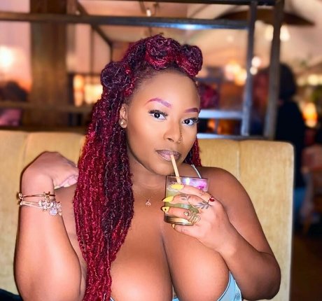 msolurin model best picture