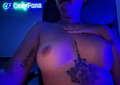 kyliestepsister hd pornstar image