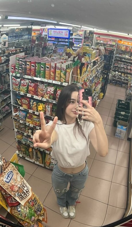 Dasha Taran pornstar nude pic