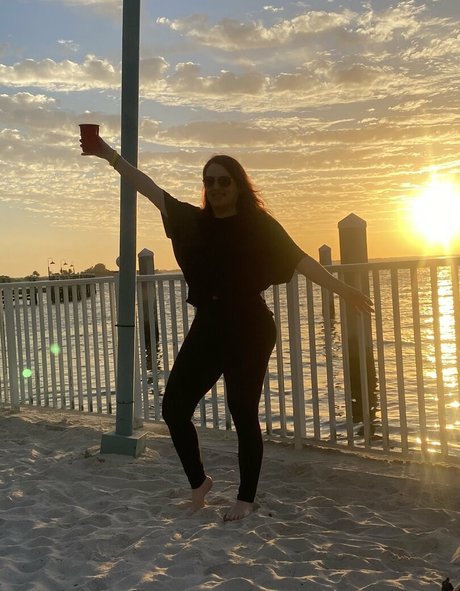 maggiegreenlive model pornographic photo