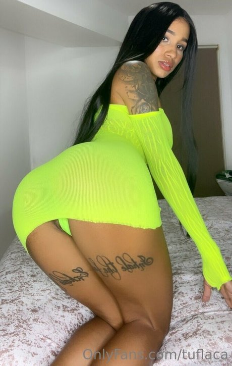 tuflaca nude star image