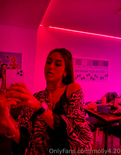 molly4 20 star sex photo