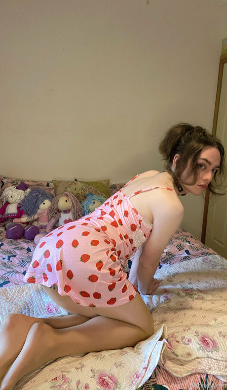 xwhitewrenx naked pornstar images