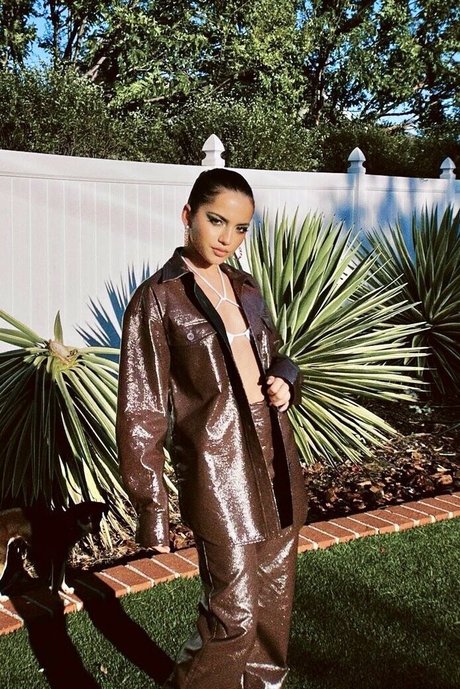 Isabela Merced nude actress picture