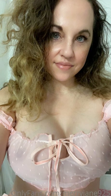 merryjane925 pornstar gallery