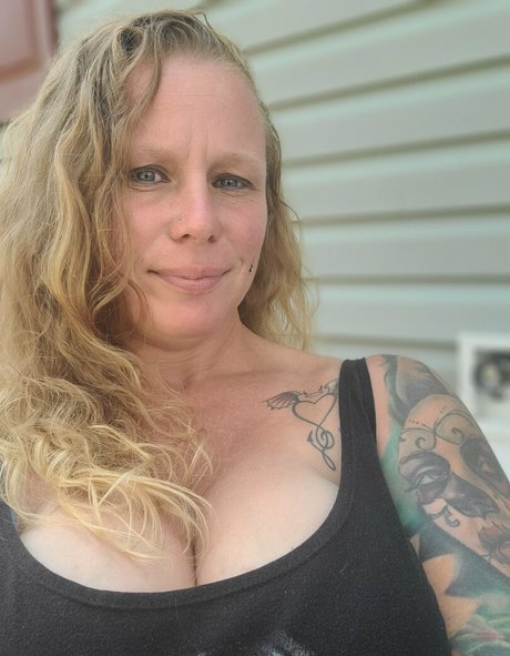 bigbootymandyj1981 erotic star img