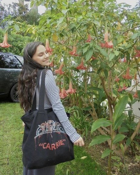 Dafne Keen model best archive