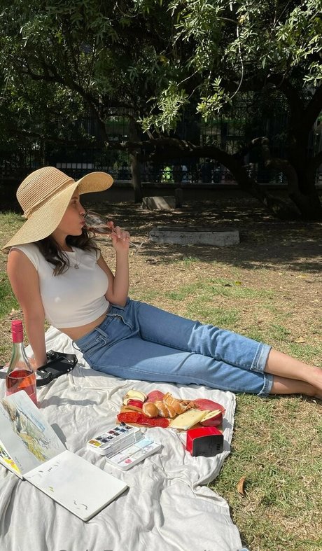 tatiplatters naked actress gallery