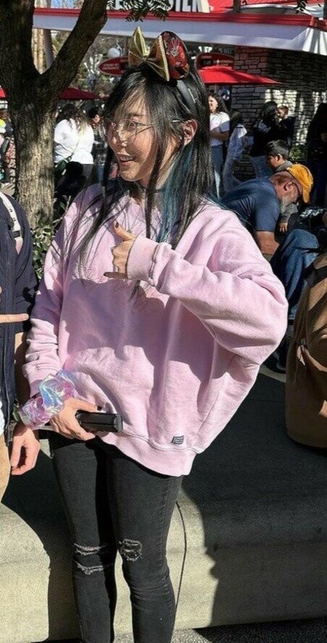 LilyPichu beautiful model img