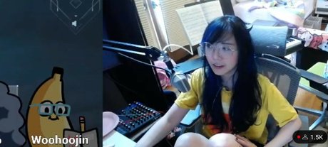 LilyPichu model naked img