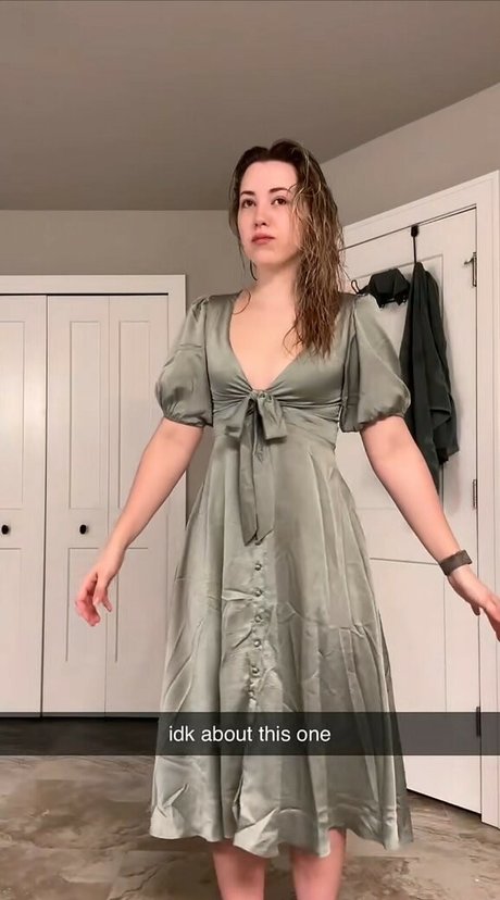 round ass onlyfans hot nude images