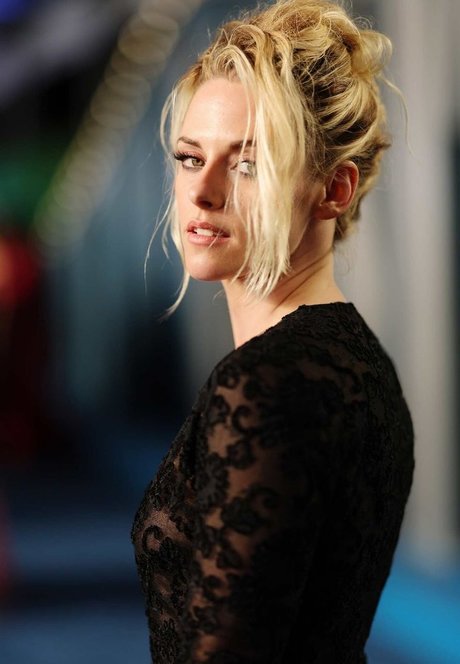 Kristen Stewart star naked photos