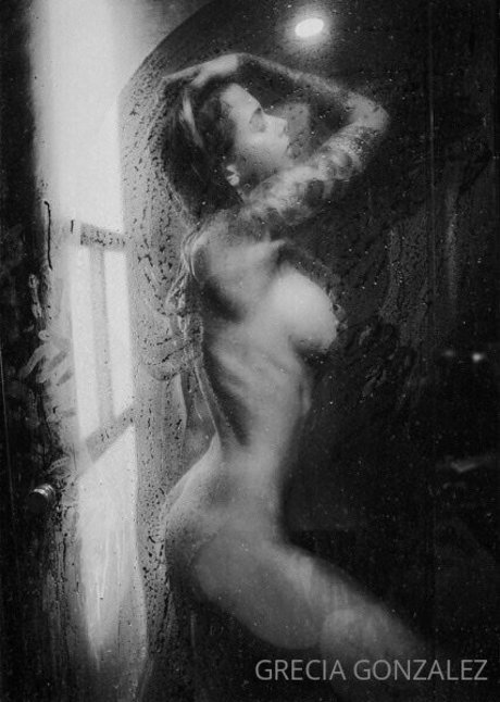 Aygrecia star sexy galleries