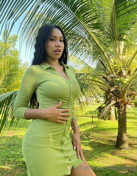 dalunasweet naked pornstar gallery