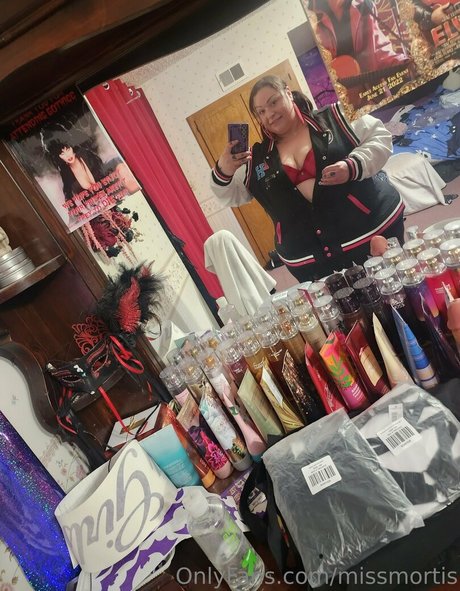 missmortis model adult pics