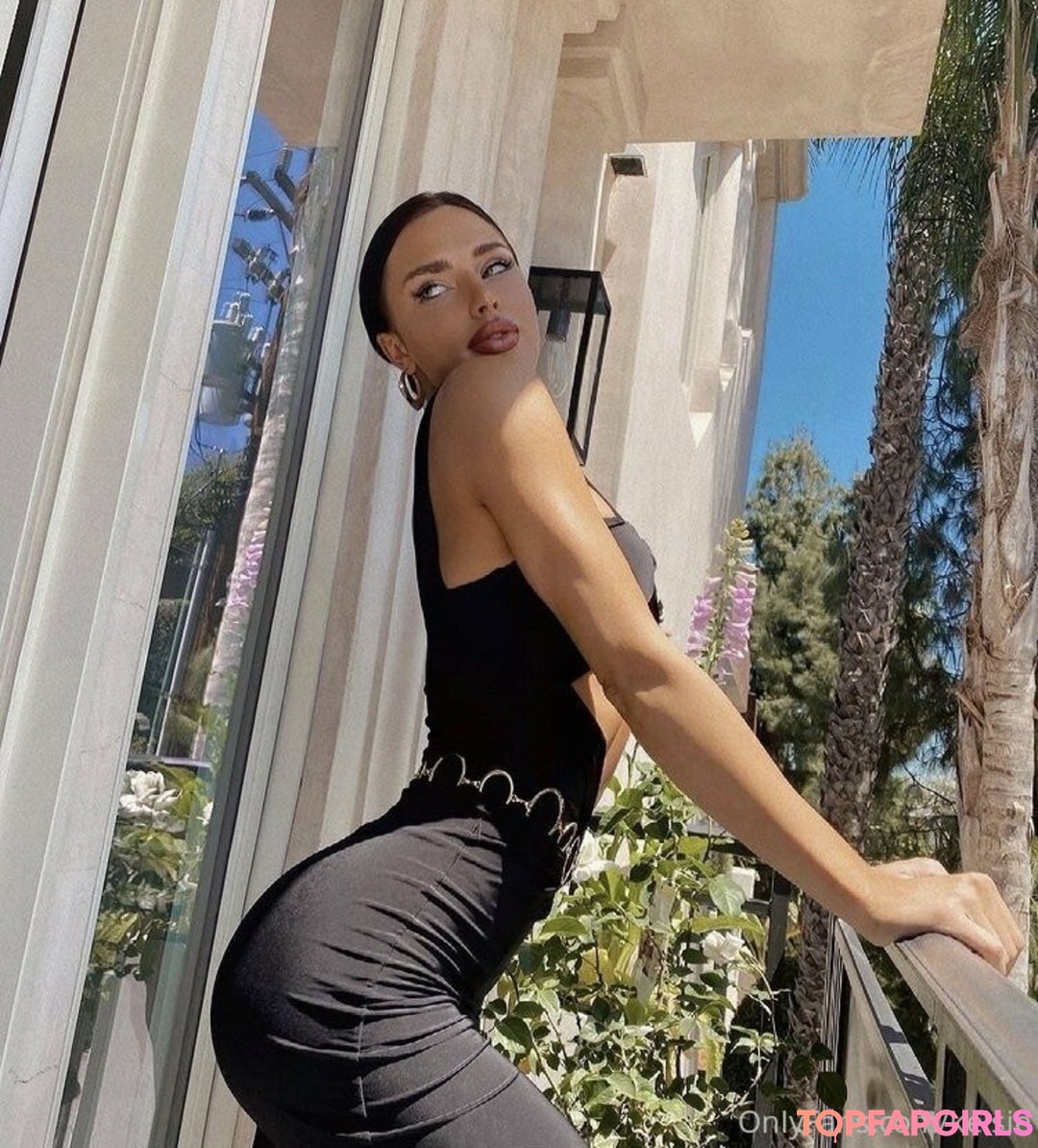 kelsie nudes actress pic