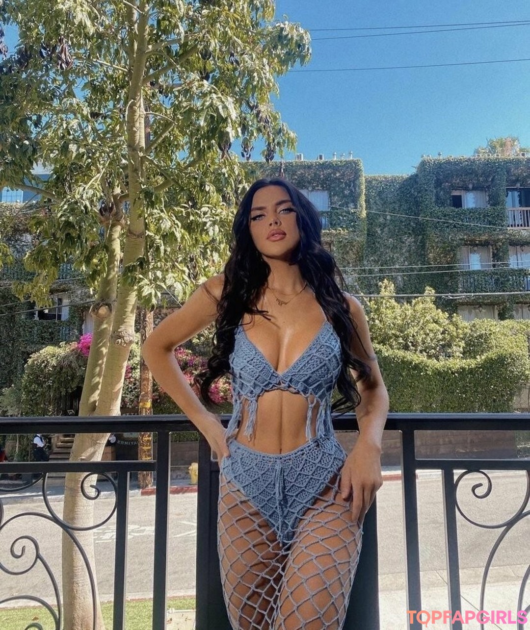 kelsie pretty star pic