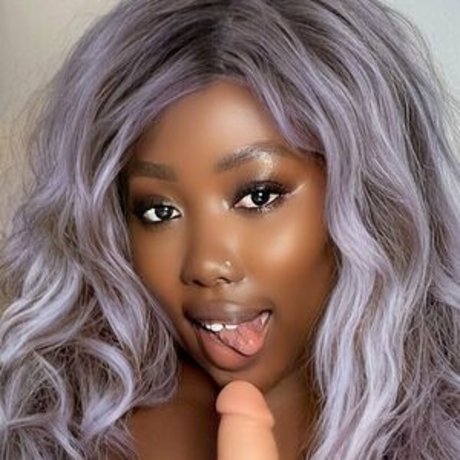 camillabangs pornographic star images